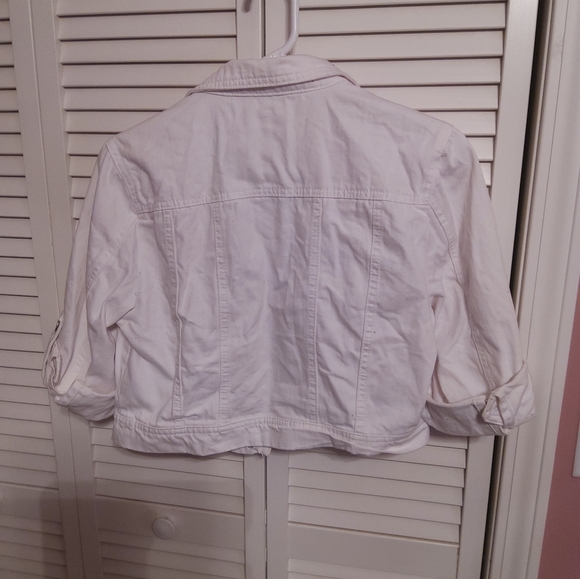 Jean Jacket - Picture 2 of 4